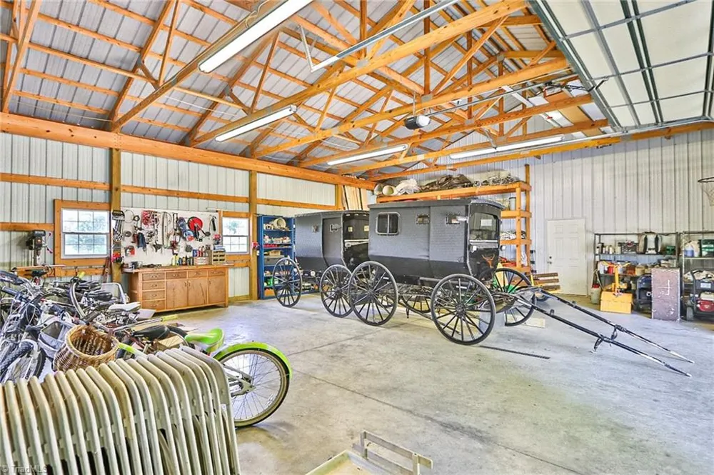 4844 Saint Paul Church Road Hamptonville, NC 27020