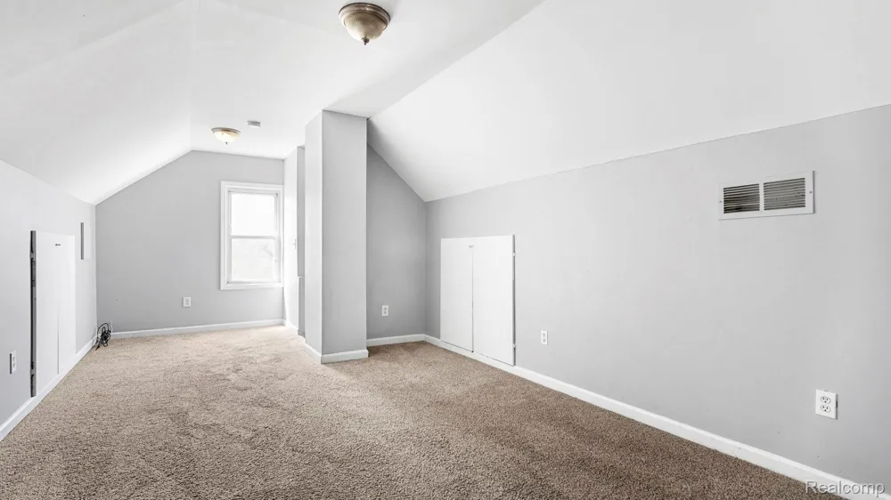 1635 Mill Street Lincoln Park City, MI 48146