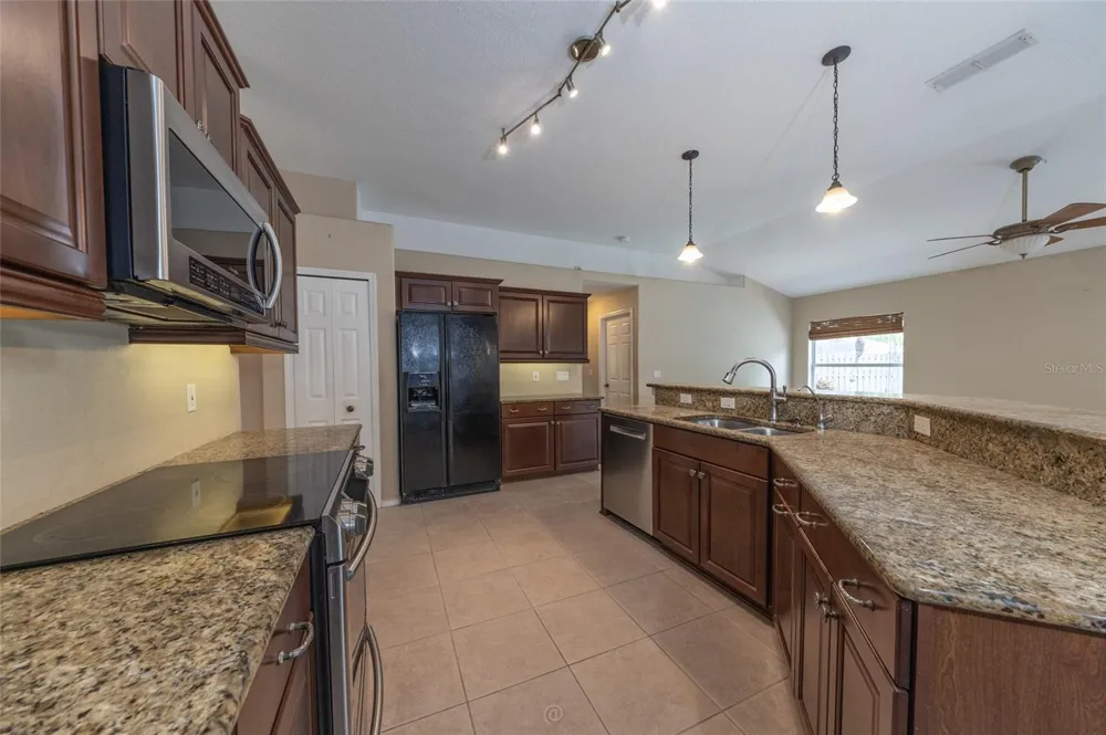 34 WOODHOLME LANE Palm Coast, FL 32164