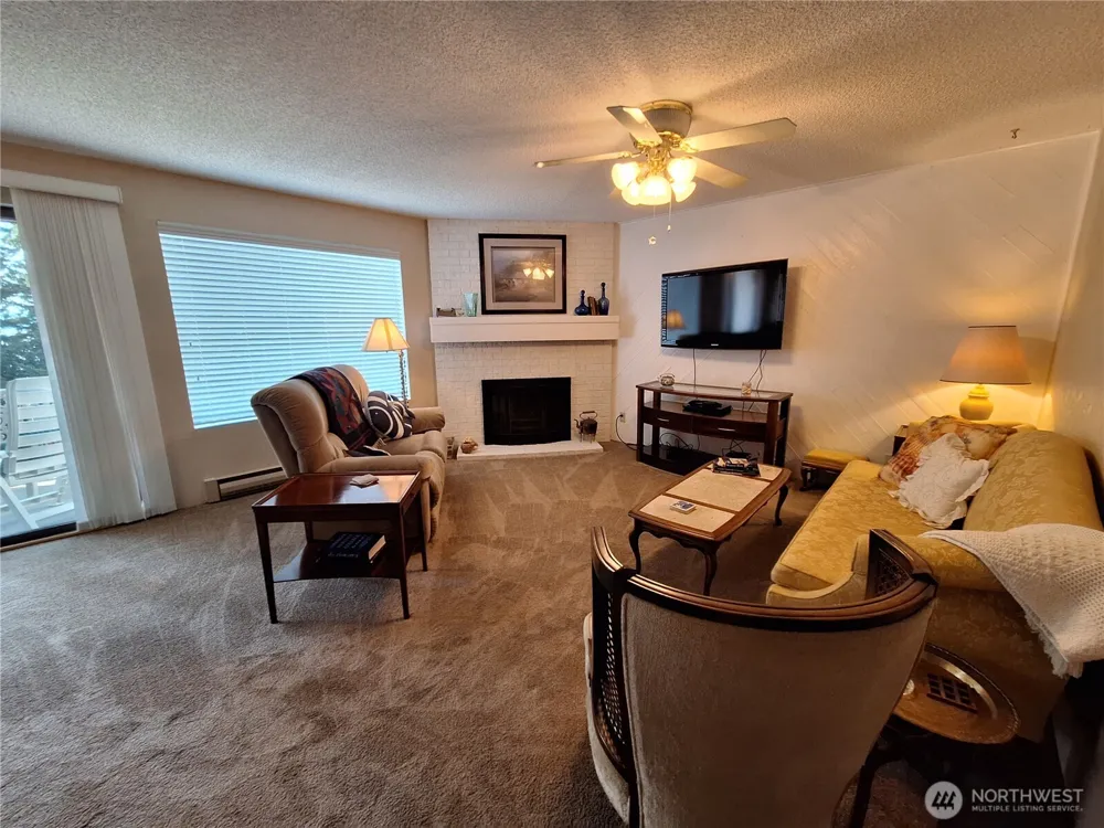 130 E North Camano Drive #13 Camano Island, WA 98282