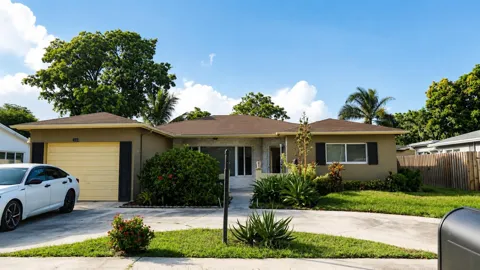 5160 SW 8TH STREET