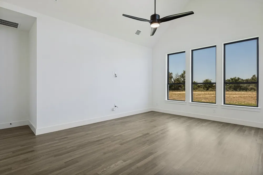 2453 Lineage Lane Leander, TX 78641