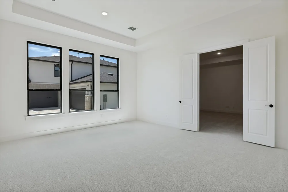 2453 Lineage Lane Leander, TX 78641
