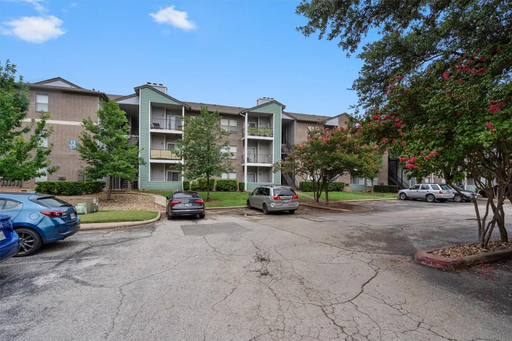 12166 Metric Boulevard #3012 Austin, TX 78758