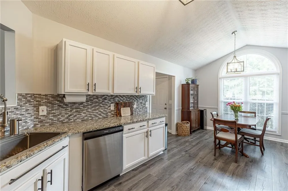 8860 Creekstone Place Gainesville, GA 30506