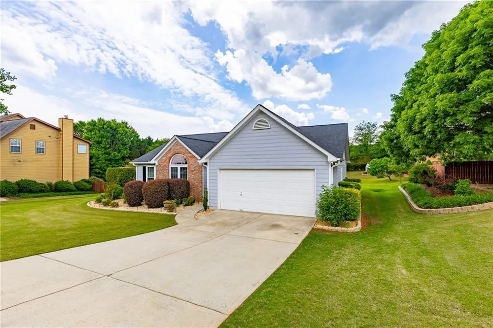 8860 Creekstone Place Gainesville, GA 30506