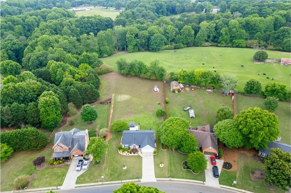 8860 Creekstone Place Gainesville, GA 30506