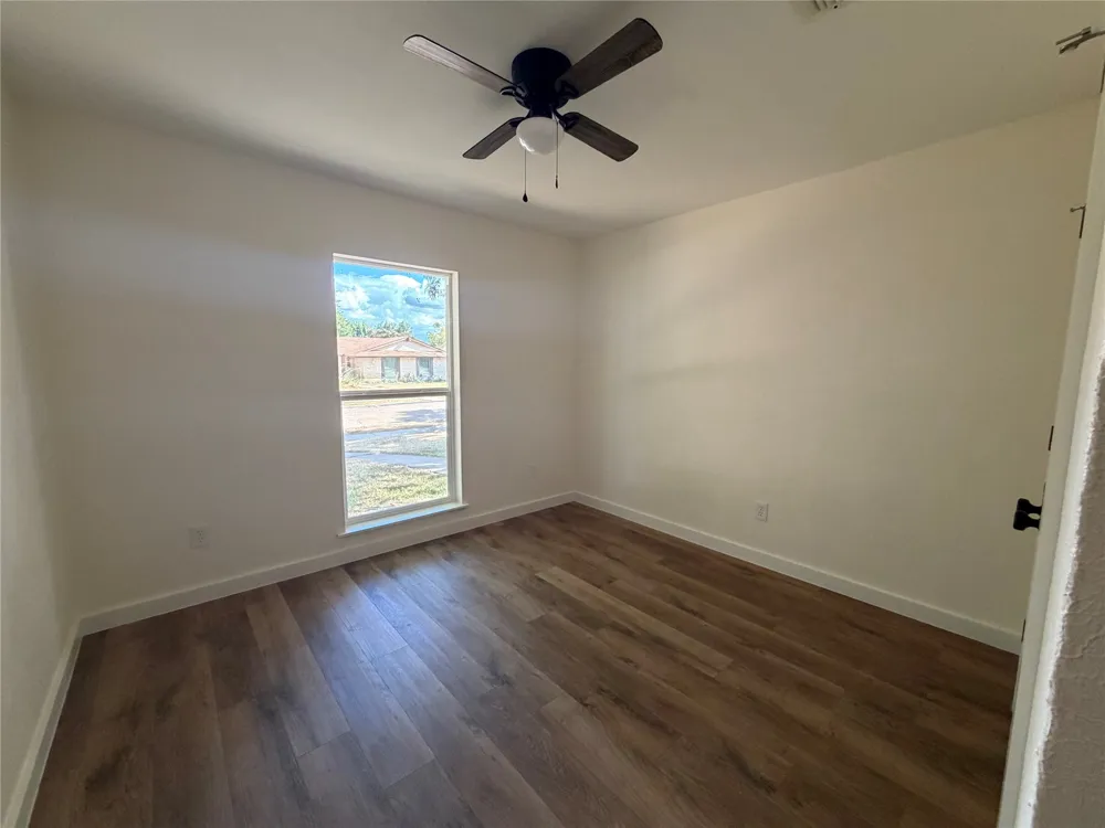 4033 Morgan Drive Mesquite, TX 75150