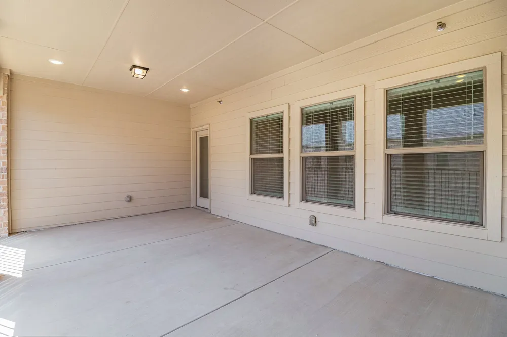 315 Ferndale Street Lewisville, TX 75056