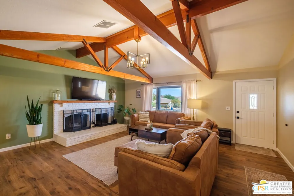 58375 Arcadia Trail Yucca Valley, CA 92284