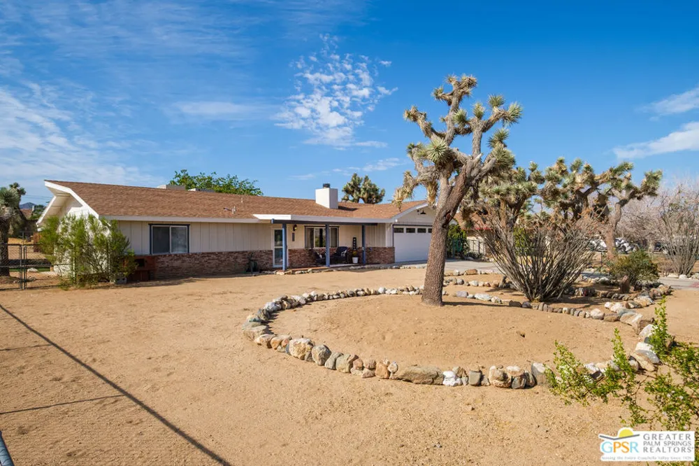 58375 Arcadia Trail Yucca Valley, CA 92284