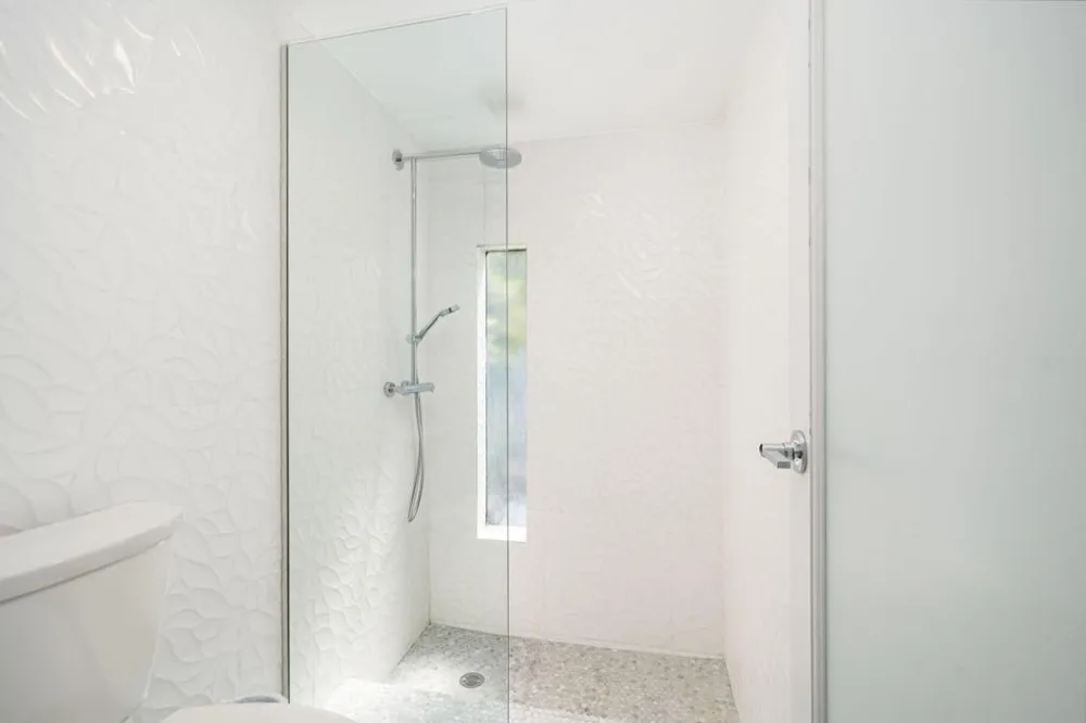 1530 Kaweah Road Palm Springs, CA 92262