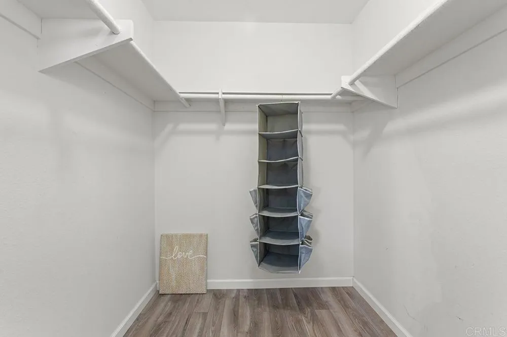 515 Stratford Court #3 Del Mar, CA 92014