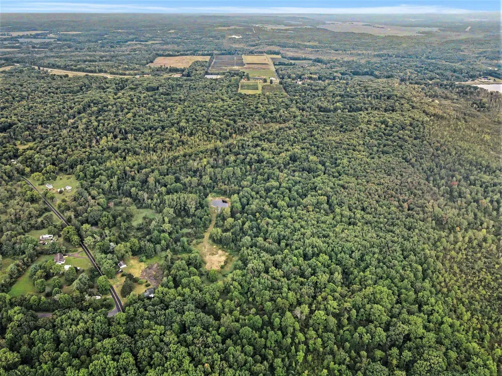 Whiskey Run Rd. Paw Paw, MI 49079