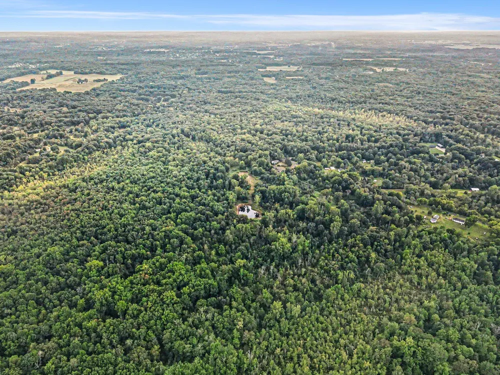 Whiskey Run Rd. Paw Paw, MI 49079