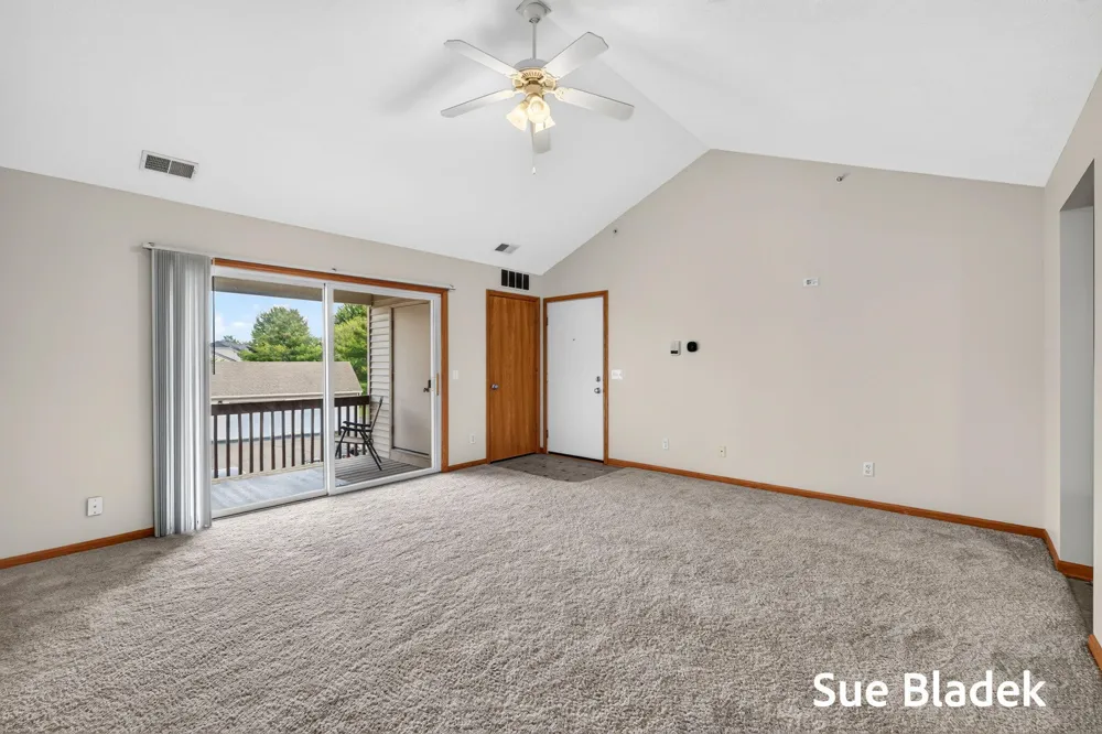 3089 E Crystal Waters Drive #8 Holland, MI 49424