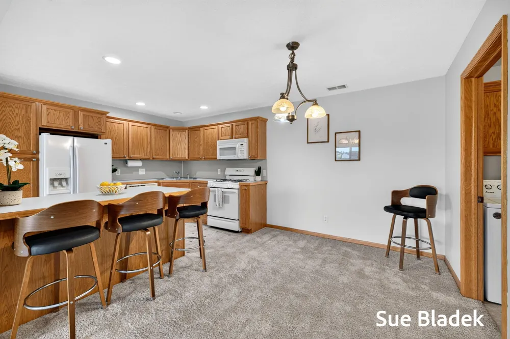 3089 E Crystal Waters Drive #8 Holland, MI 49424
