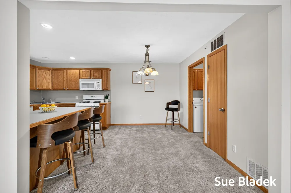 3089 E Crystal Waters Drive #8 Holland, MI 49424