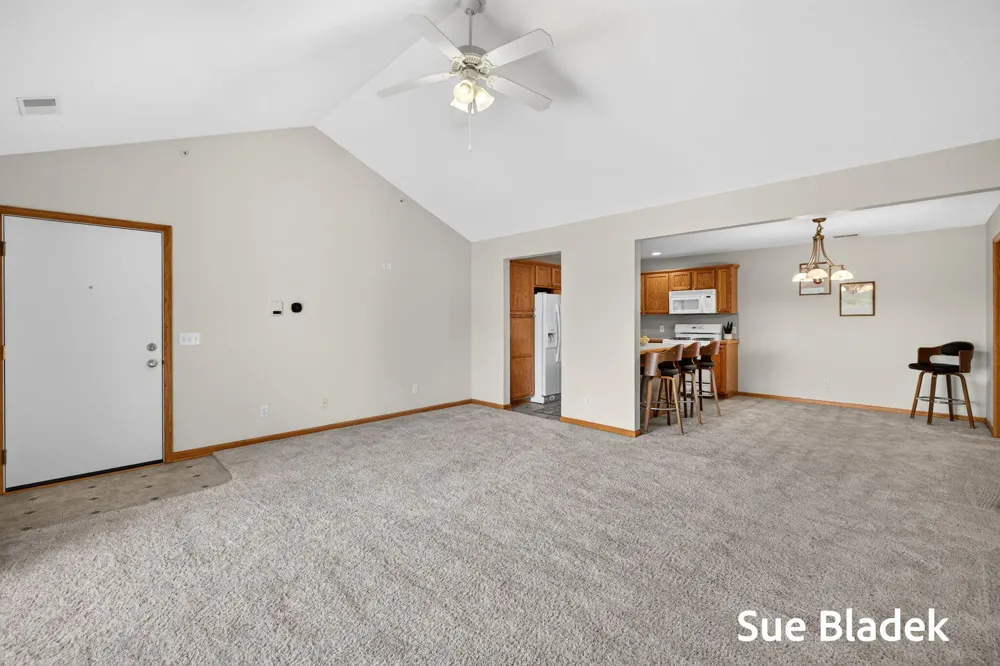 3089 E Crystal Waters Drive #8 Holland, MI 49424