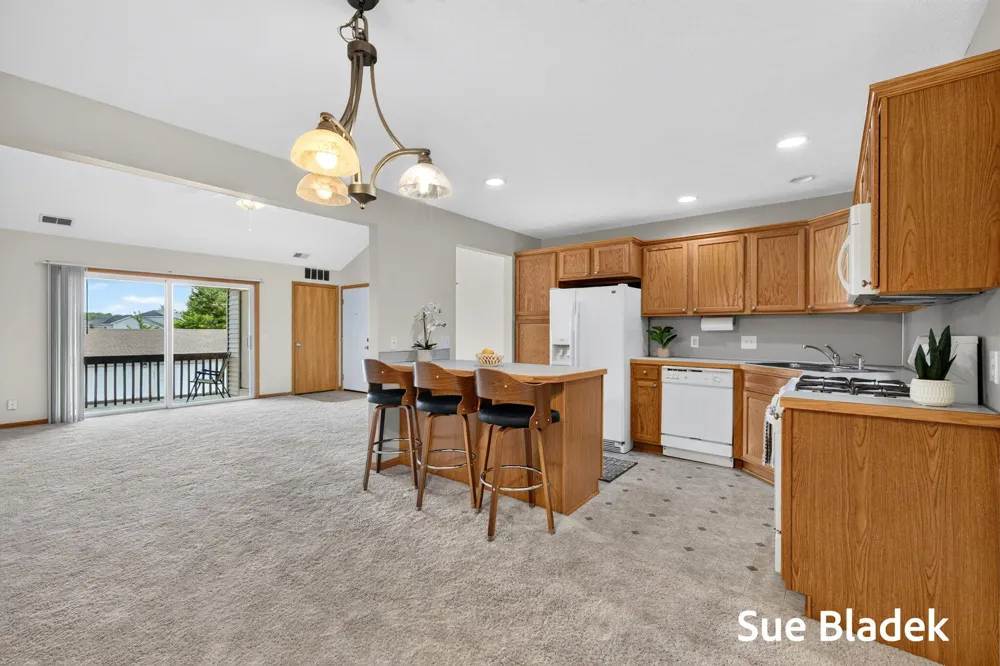 3089 E Crystal Waters Drive #8 Holland, MI 49424