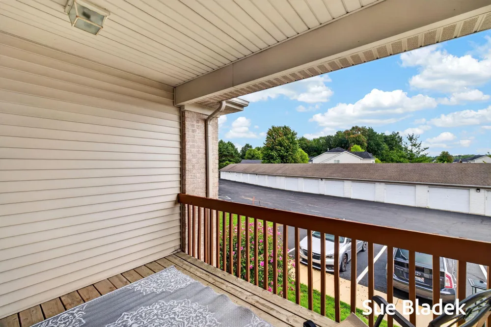 3089 E Crystal Waters Drive #8 Holland, MI 49424