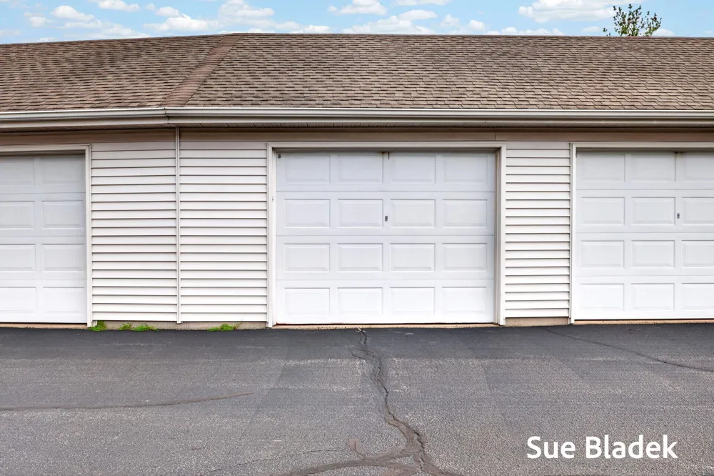 3089 E Crystal Waters Drive #8 Holland, MI 49424