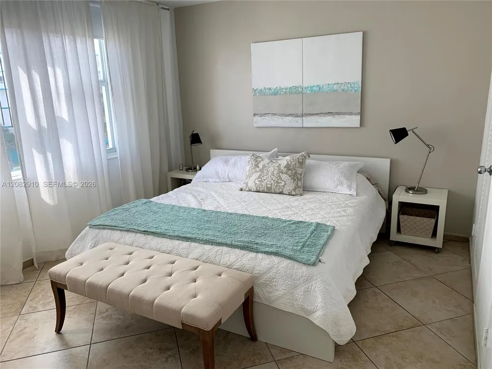 9195 Collins Ave #414 Surfside, FL 33154