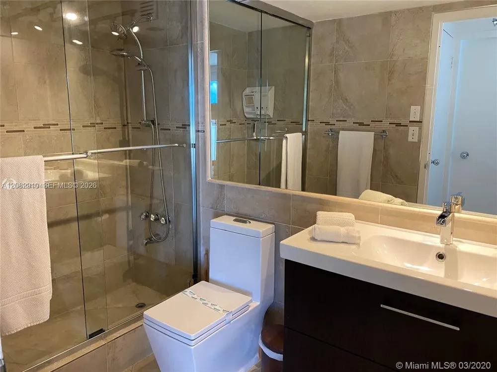 9195 Collins Ave #414 Surfside, FL 33154