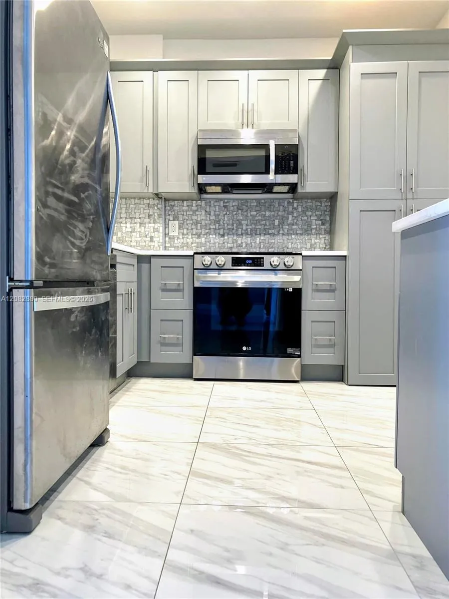 2000 S Ocean Blvd #16N Lauderdale By The Sea, FL 33062