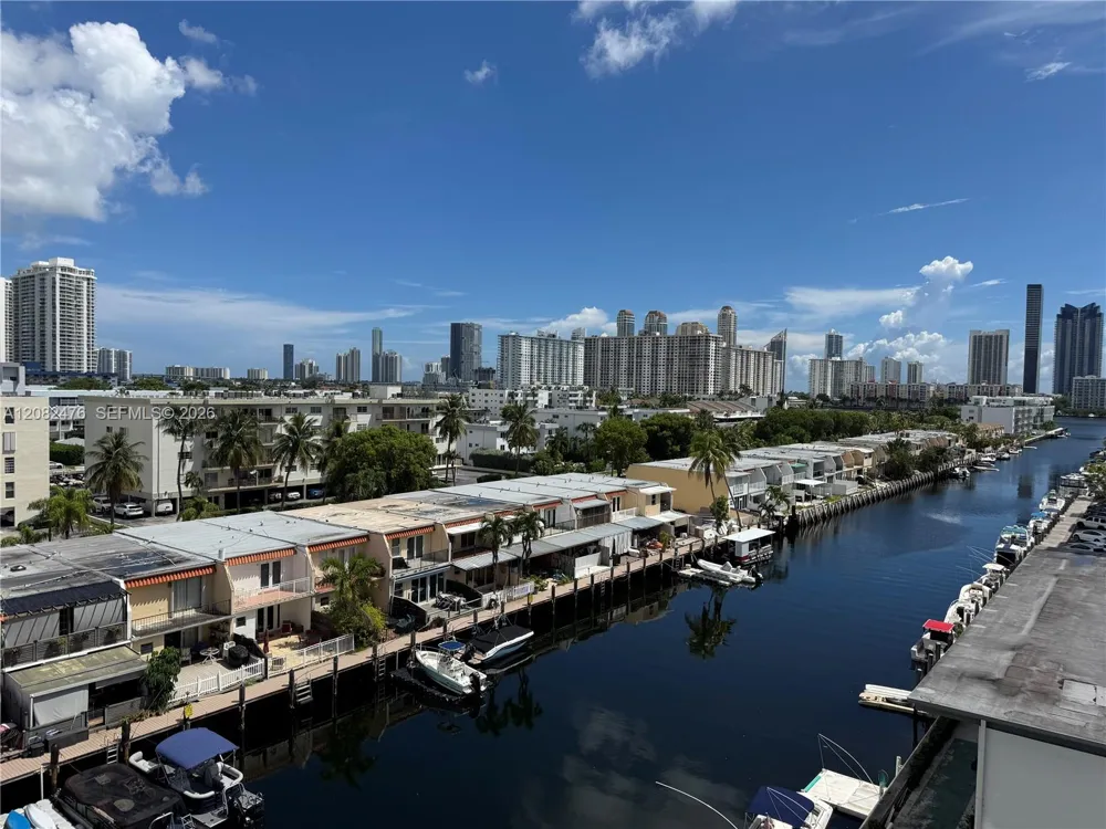3545 NE 166th St #703 North Miami Beach, FL 33160