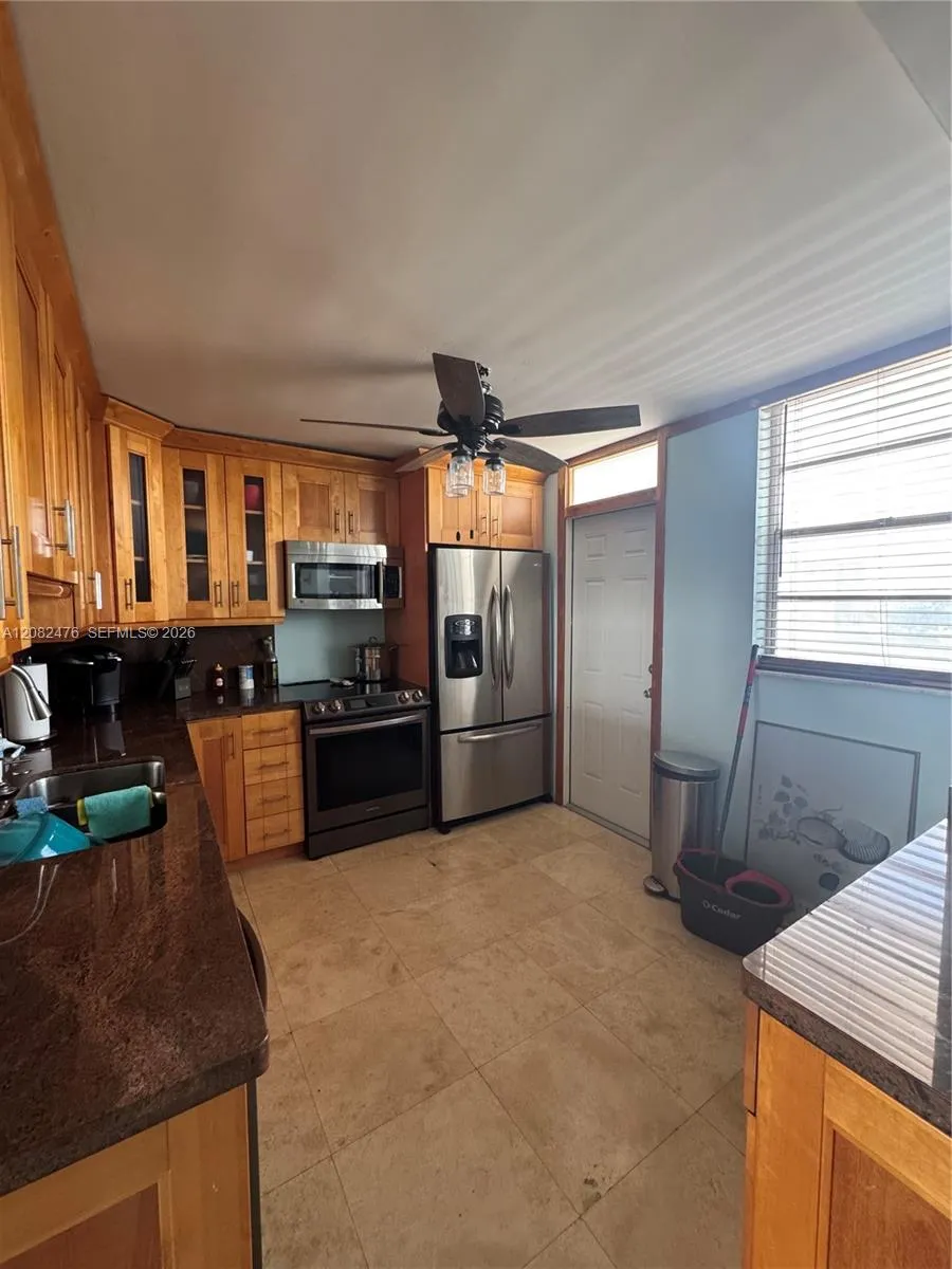 3545 NE 166th St #703 North Miami Beach, FL 33160