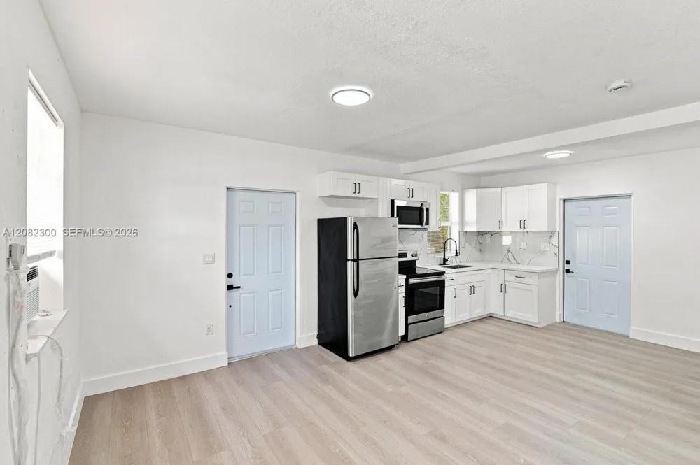 10219 SW 184th St Cutler Bay, FL 33157