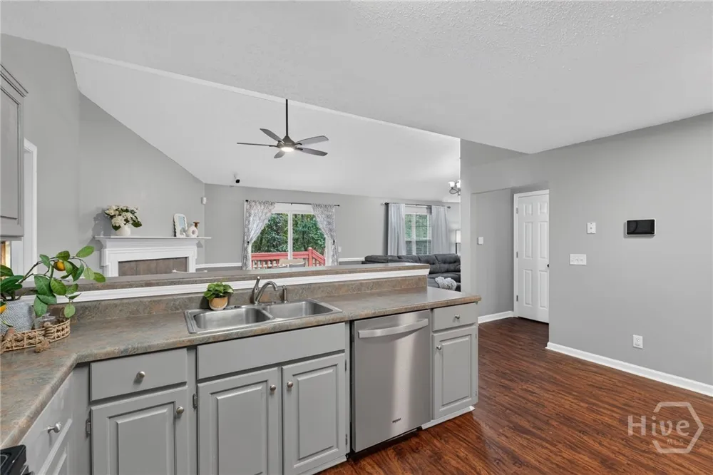 123 Wimbledon Drive Savannah, GA 31419