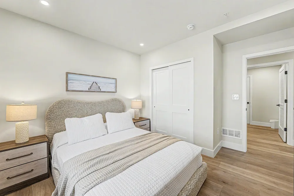 323 E Oak Avenue Wildwood, NJ 08260