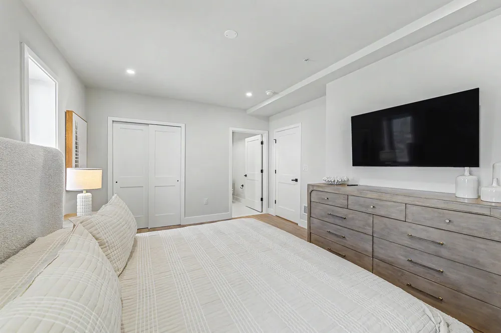 323 E Oak Avenue Wildwood, NJ 08260