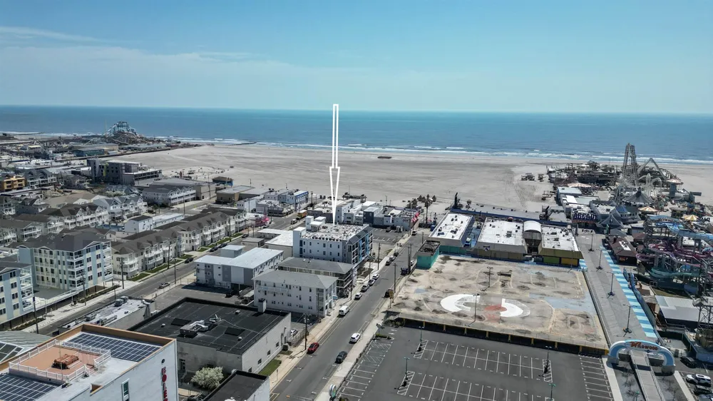 323 E Oak Avenue Wildwood, NJ 08260