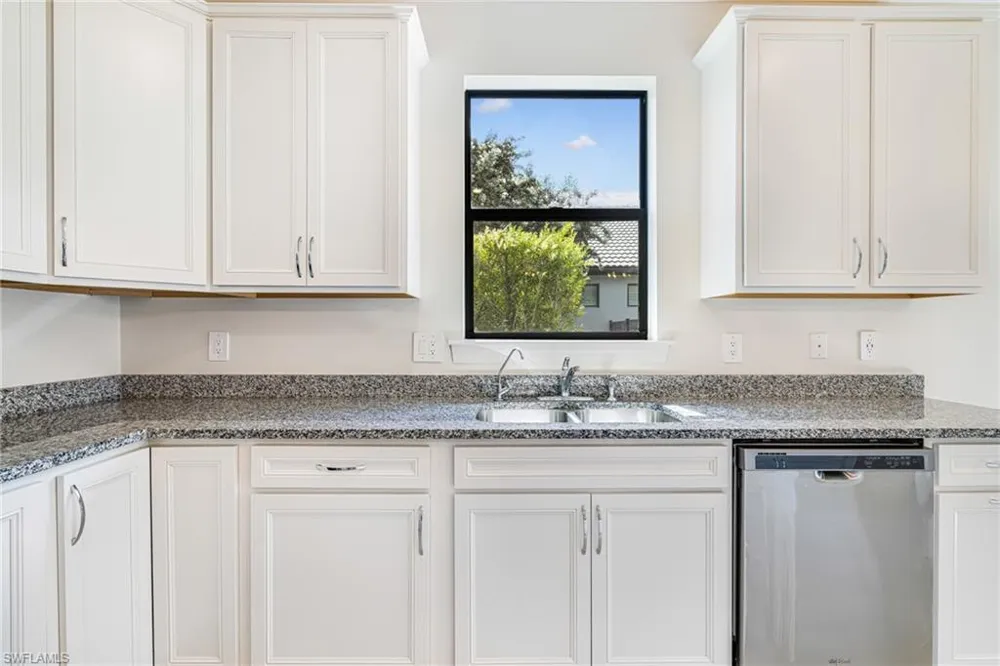3421 Hampton Boulevard Alva, FL 33920