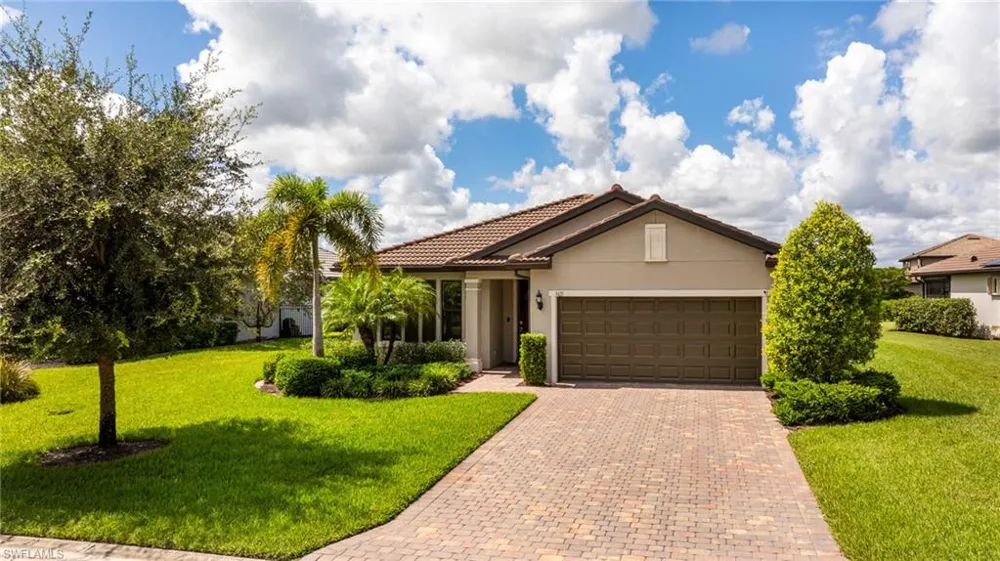 3421 Hampton Boulevard Alva, FL 33920
