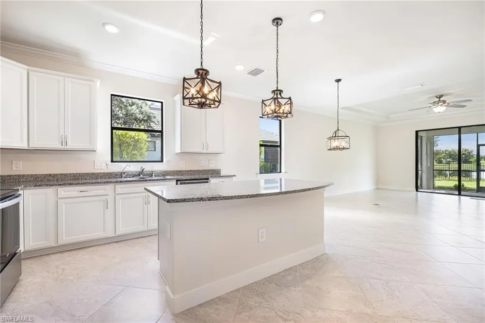 3421 Hampton Boulevard Alva, FL 33920