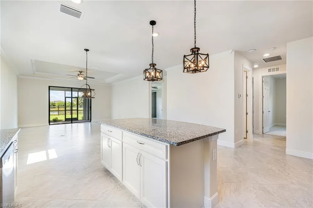 3421 Hampton Boulevard Alva, FL 33920