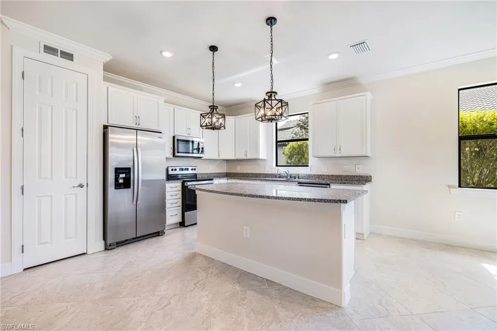 3421 Hampton Boulevard Alva, FL 33920