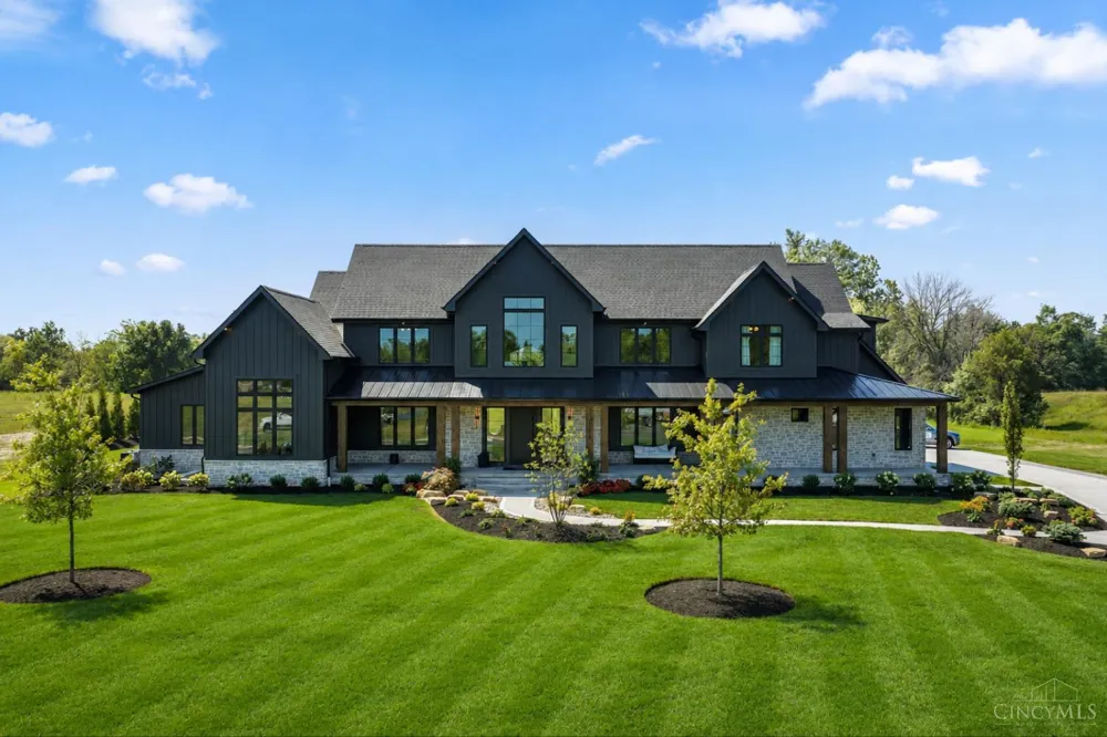 9870 Christian Court Hamilton, OH 45140