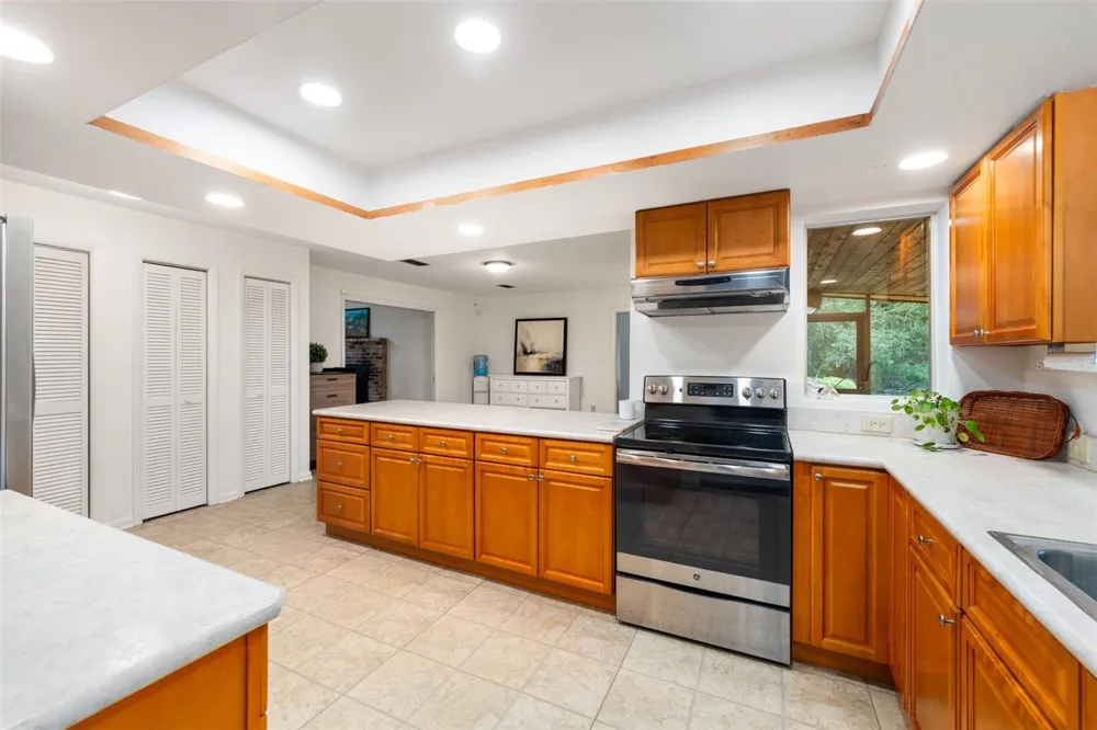 7214 SW 31ST PLACE Gainesville, FL 32608