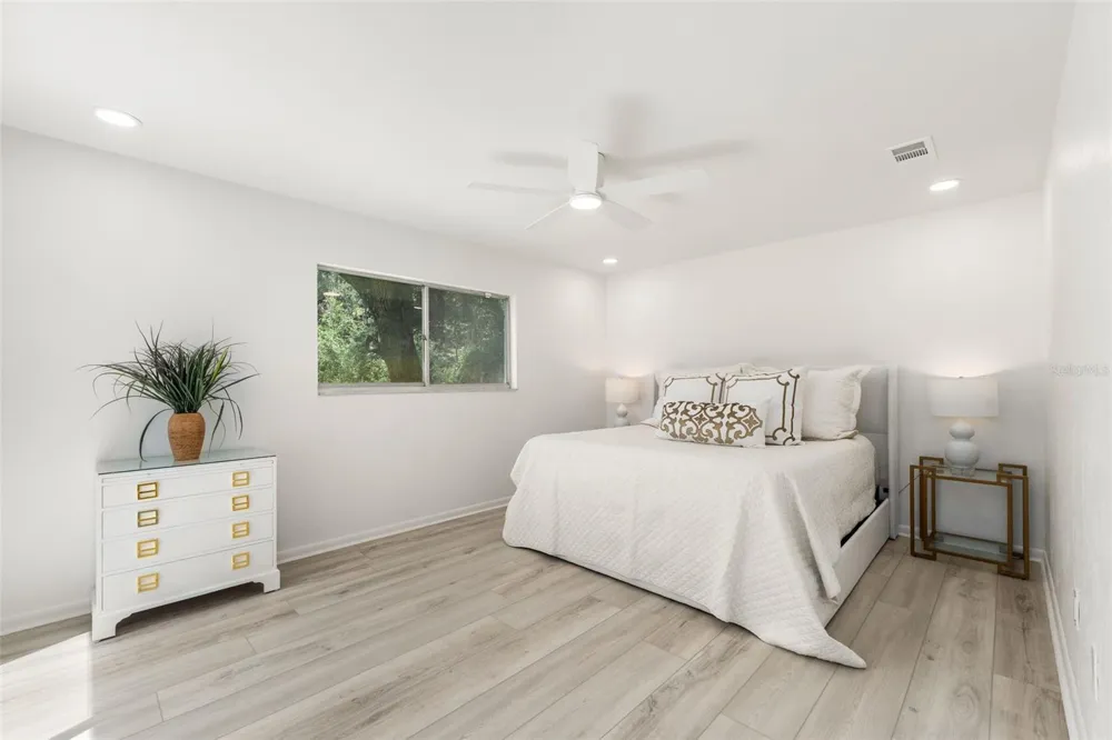 7214 SW 31ST PLACE Gainesville, FL 32608