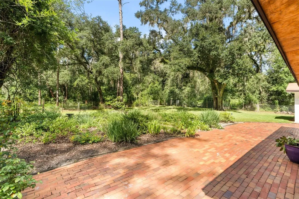 7214 SW 31ST PLACE Gainesville, FL 32608
