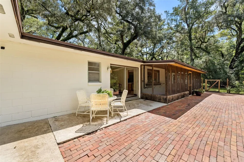 7214 SW 31ST PLACE Gainesville, FL 32608