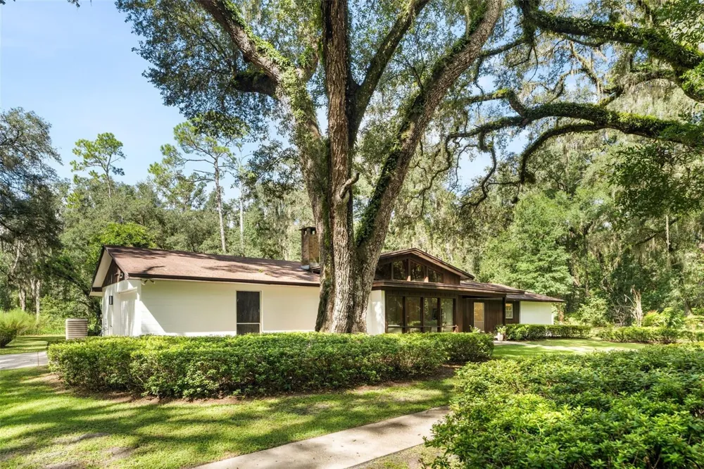 7214 SW 31ST PLACE Gainesville, FL 32608
