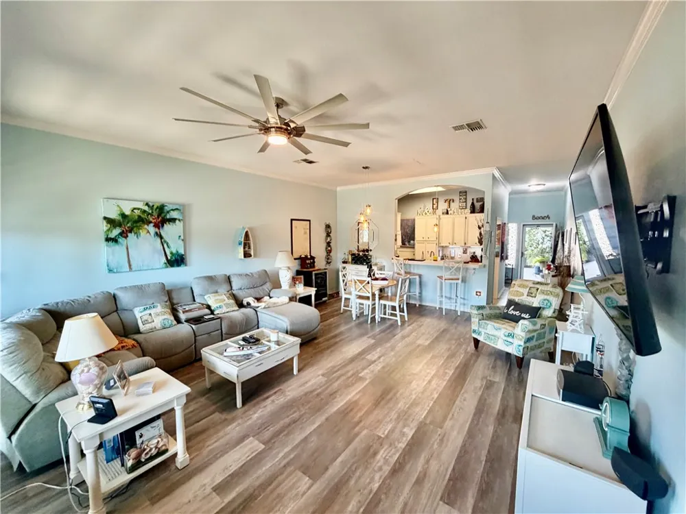 13993 Fortuna Bay Drive #B Corpus Christi, TX 78418