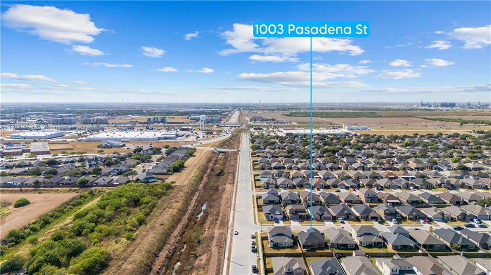 1003 Pasadena Street Portland, TX 78374