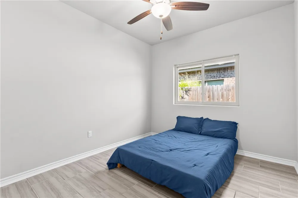 1003 Pasadena Street Portland, TX 78374